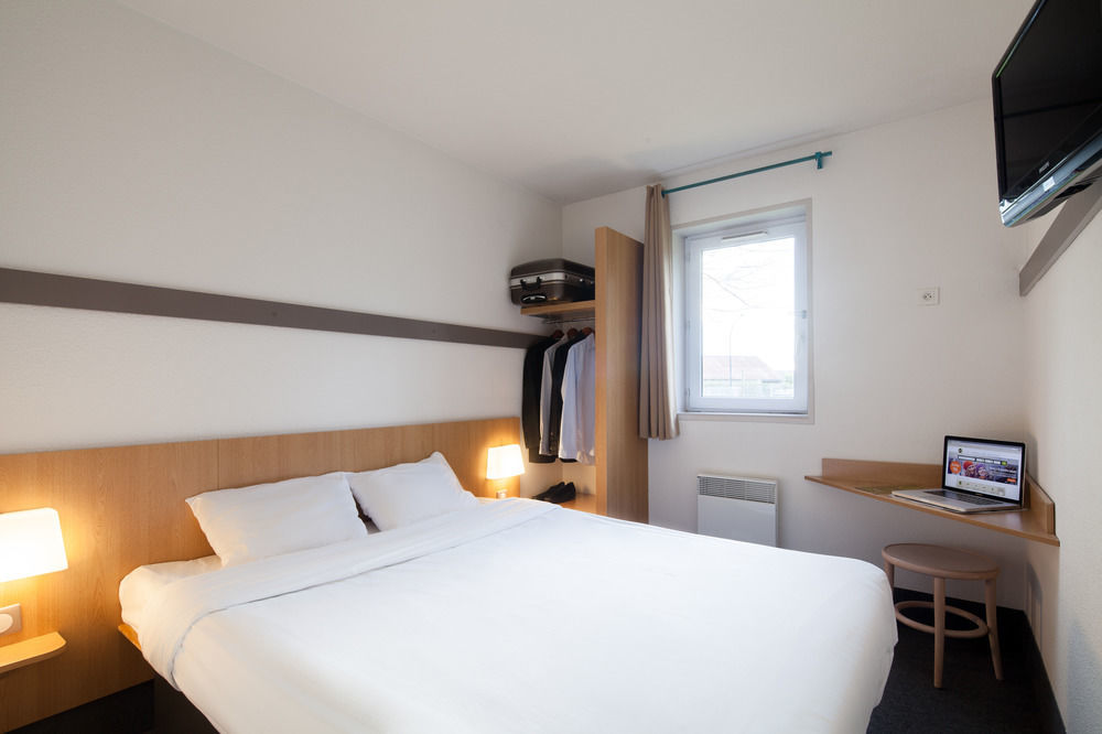 B&B Hotel Caen Memorial Saint-Contest Экстерьер фото
